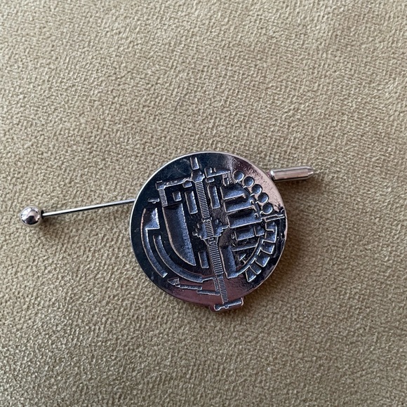 MAUSOLEO ADRIANO Brooch - Picture 2 of 4